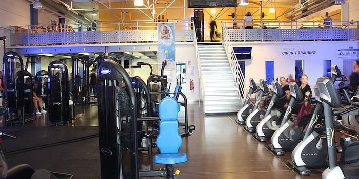 Salle de remise en forme Fitness Park centre commercial Maison Plus à Hénin Beaumont
